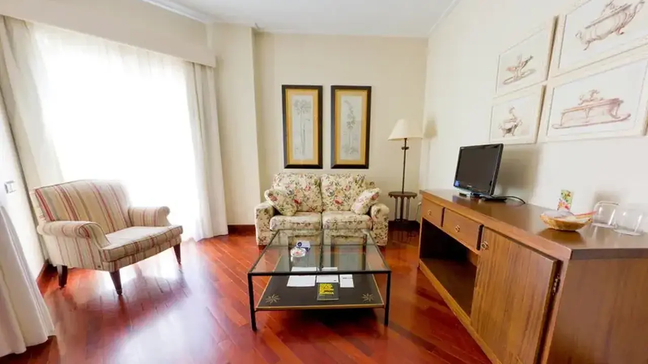 Traina Hotel