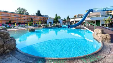 TRAKIA PLAZA AND APARTMENTS