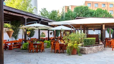 TRAKIA PLAZA AND APARTMENTS