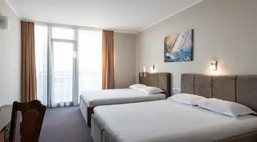 Trakia Plaza Hotel and Apartments