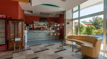 Trakia Plaza Hotel and Apartments