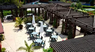Trakia Plaza Hotel and Apartments