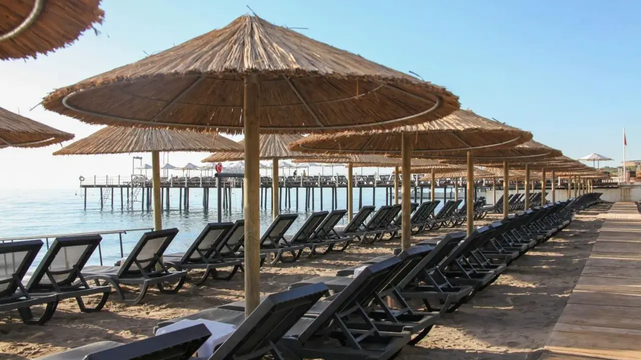 TRANSATLANTIK BEACH