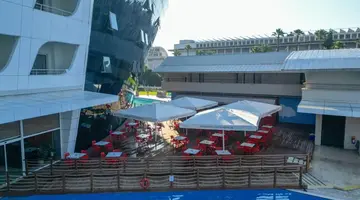 TRANSATLANTIK HOTEL & SPA
