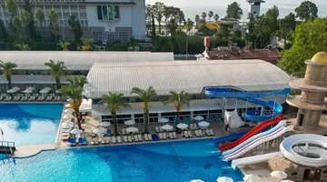 TRANSATLANTIK HOTEL & SPA