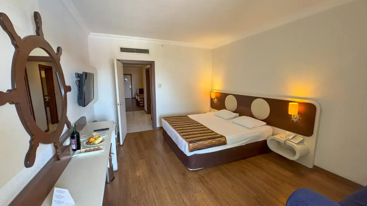 TRANSATLANTIK HOTEL & SPA