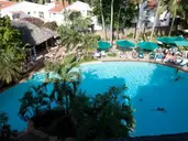 Travellers Beach Hotel & Club