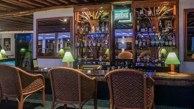 Travellers Beach Hotel & Club