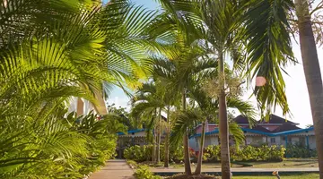 Travellers Beach Resort