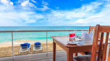 Travellers Beach Resort