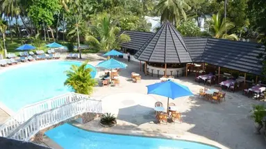 Travellers Beach Resort