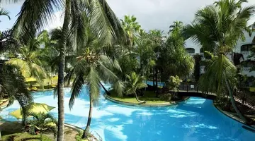 Travellers Beach Resort