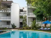 Travellers Club Hotel