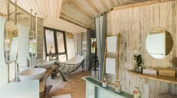 Treehouse Villas 5