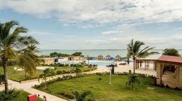 Treetop by Eight Continents Zanzibar