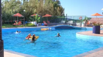 Trefon Hotel Apartments and Suites