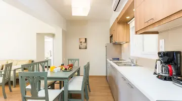 Trefon Hotel Apartments and Suites