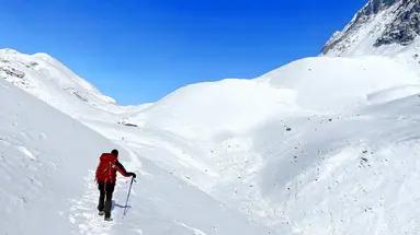 Trekking Wokół Annapurny