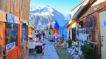 Trekking Wokół Annapurny