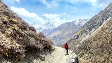 Trekking Wokół Annapurny