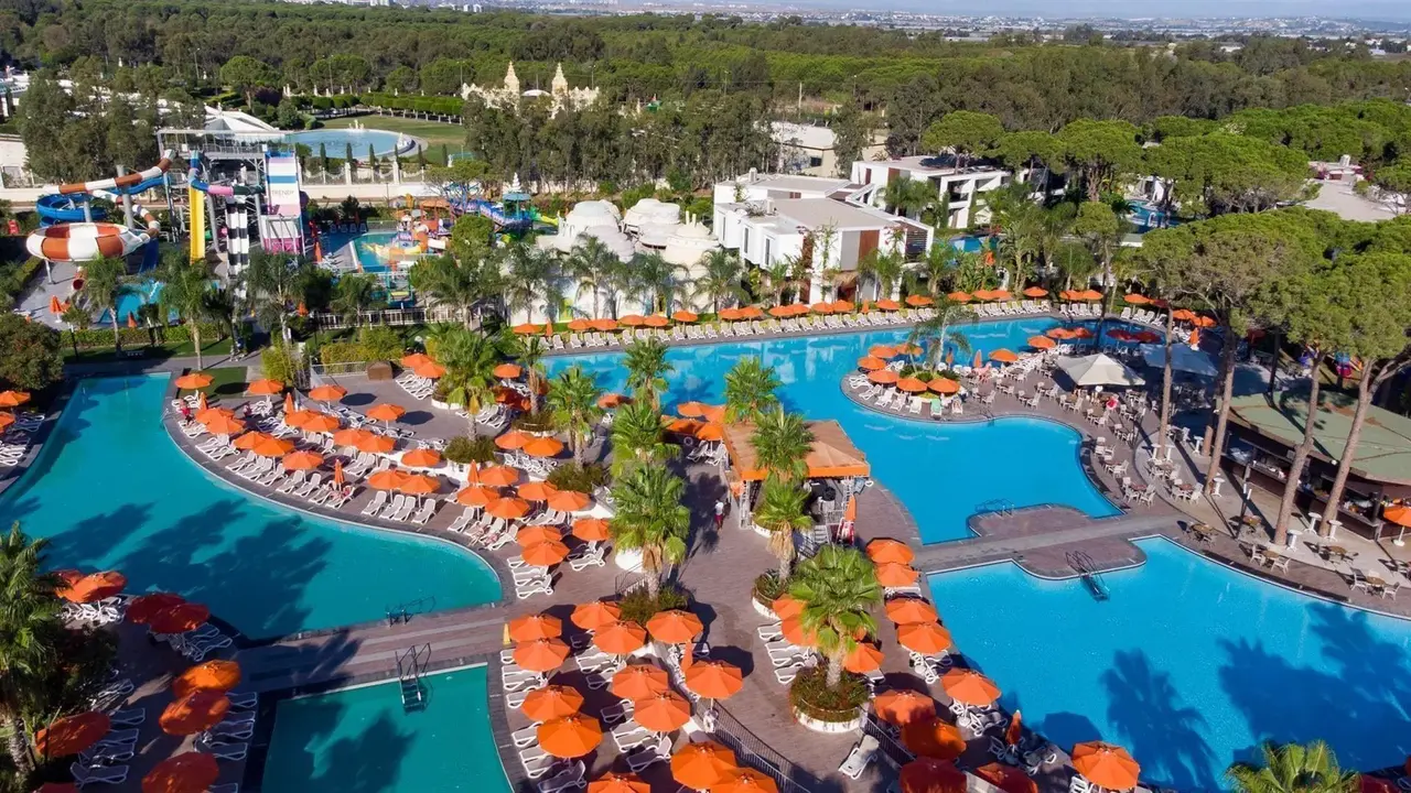Trendy Lara Hotel