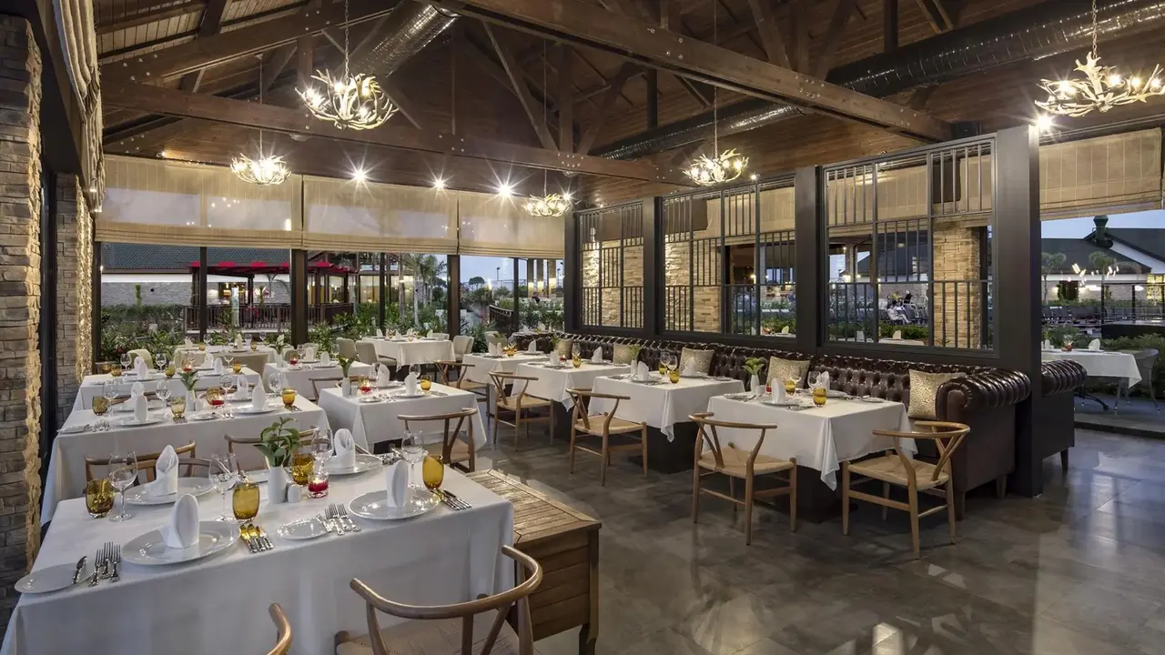 Trendy Lara Hotel