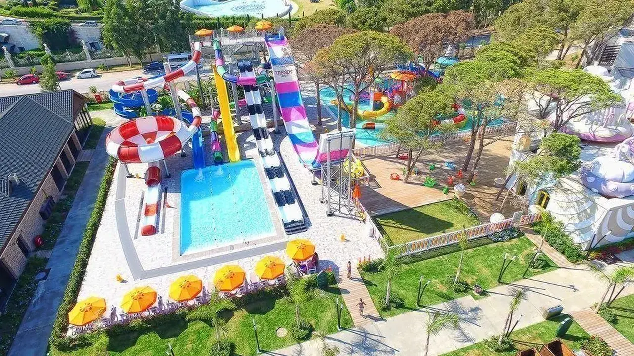 Trendy Lara Hotel