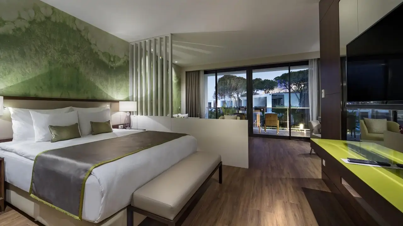 Trendy Lara Hotel