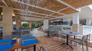 Trendy Palm Beach (Adults Only 16+)