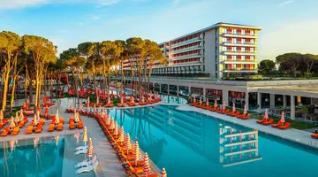 Trendy Perge Resort & Suites