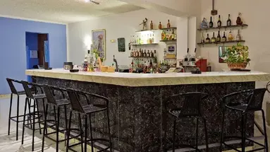 Trianta Apartments