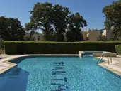 Trianta Apartments