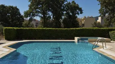 Trianta Apartments