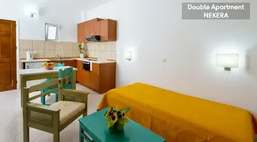 Trianta Apartments
