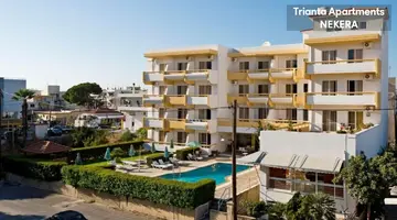 Trianta Apartments