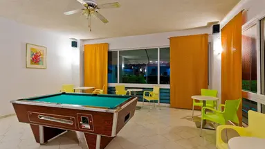 Trianta Hotel Apartmentos
