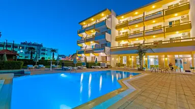 Trianta Hotel Apartmentos