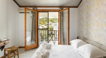 Trikorfo Beach Villas