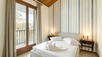 Trikorfo Beach Villas