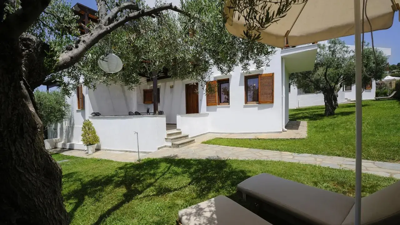 Trikorfo Beach Villas