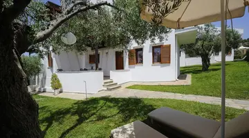 Trikorfo Beach Villas