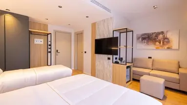 Tris3 Hotel