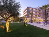 Tris3 Hotel