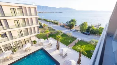 Tris3 Hotel