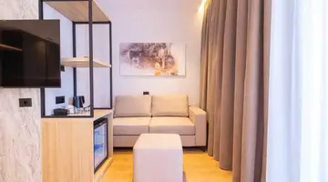 Tris3 Hotel