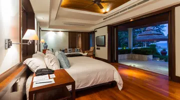 TRISARA PHUKET