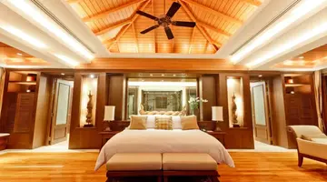 TRISARA PHUKET