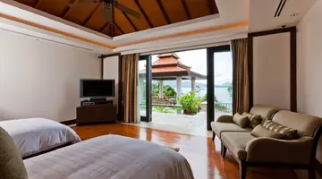 TRISARA PHUKET