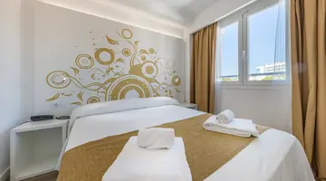 TRITON BEACH HOTEL (EX.SENSITY CHILLOUT TRITON BEACH HOTEL)