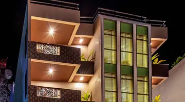 Triton Beach Hotel & Spa